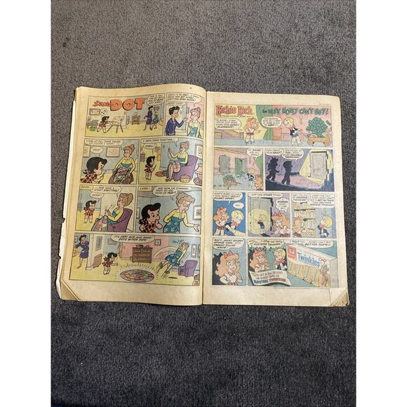 Little Dot Polka #158 Harvey Comics 1975 - Picture 6 of 8